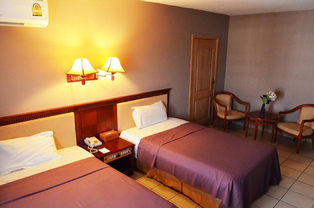 Mensvic Grand Hotel Аккра Номер фото